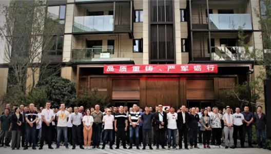 888�ڲ��������������˾���С�Ʒ�����������Ͼ����С���Ʒ������ʦ���