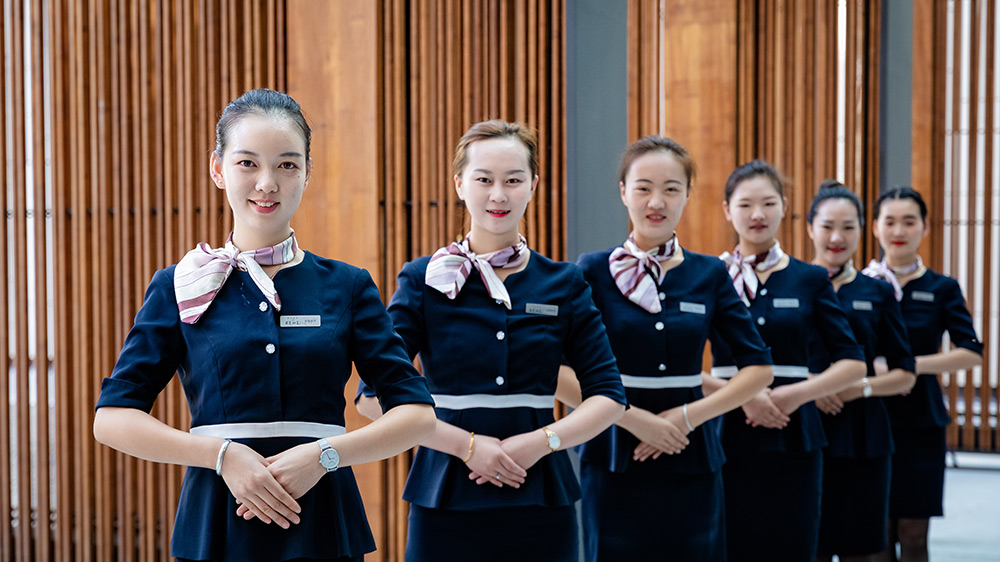 ר���������������ĸ����¶�