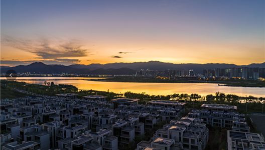 �����߶������󷿣��泯�󺣴�ů����