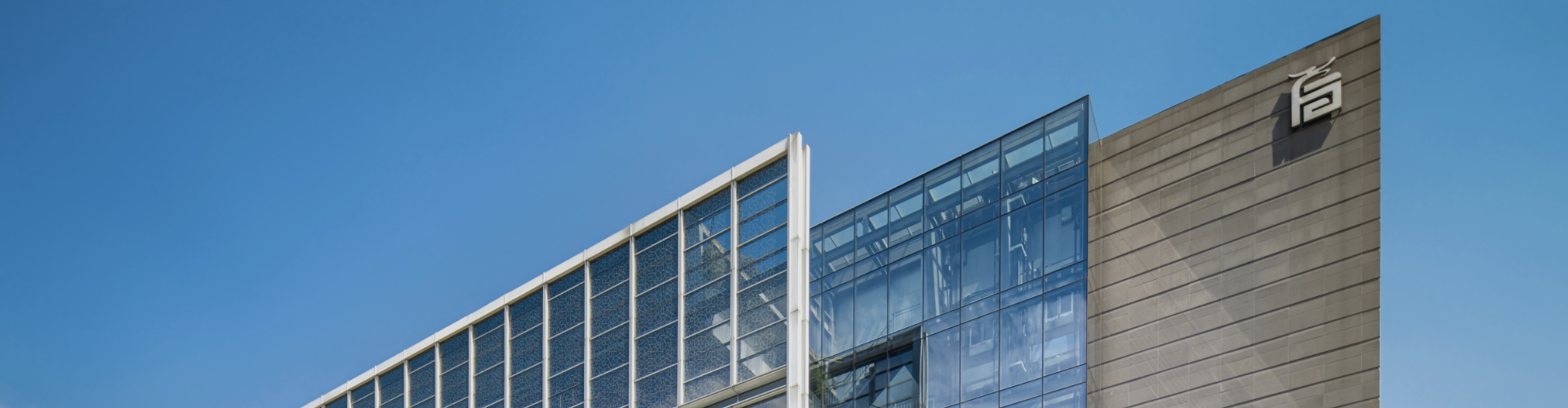 ִ������